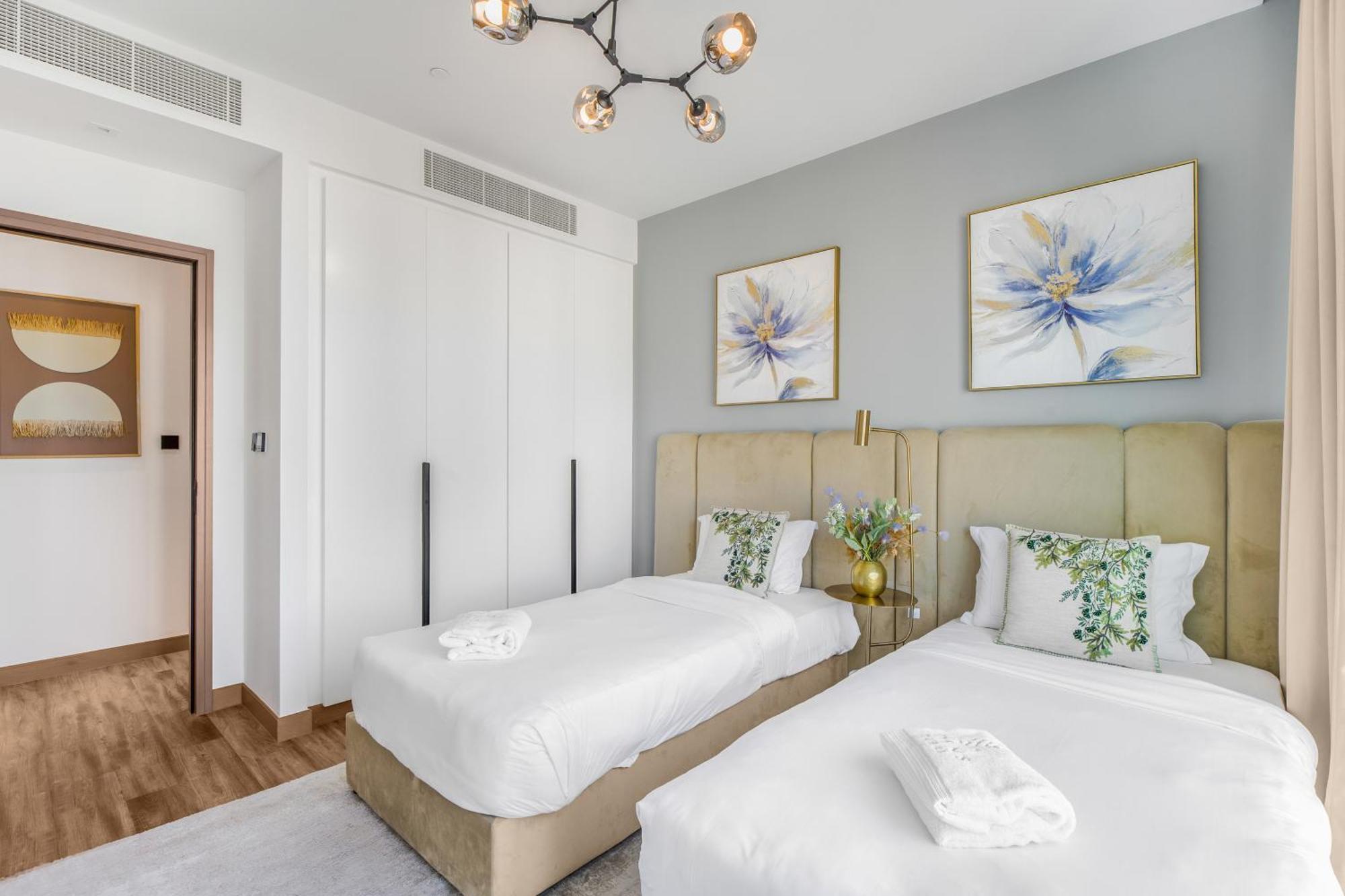 Eden's Homes & - Vida Marina Residences Apartment