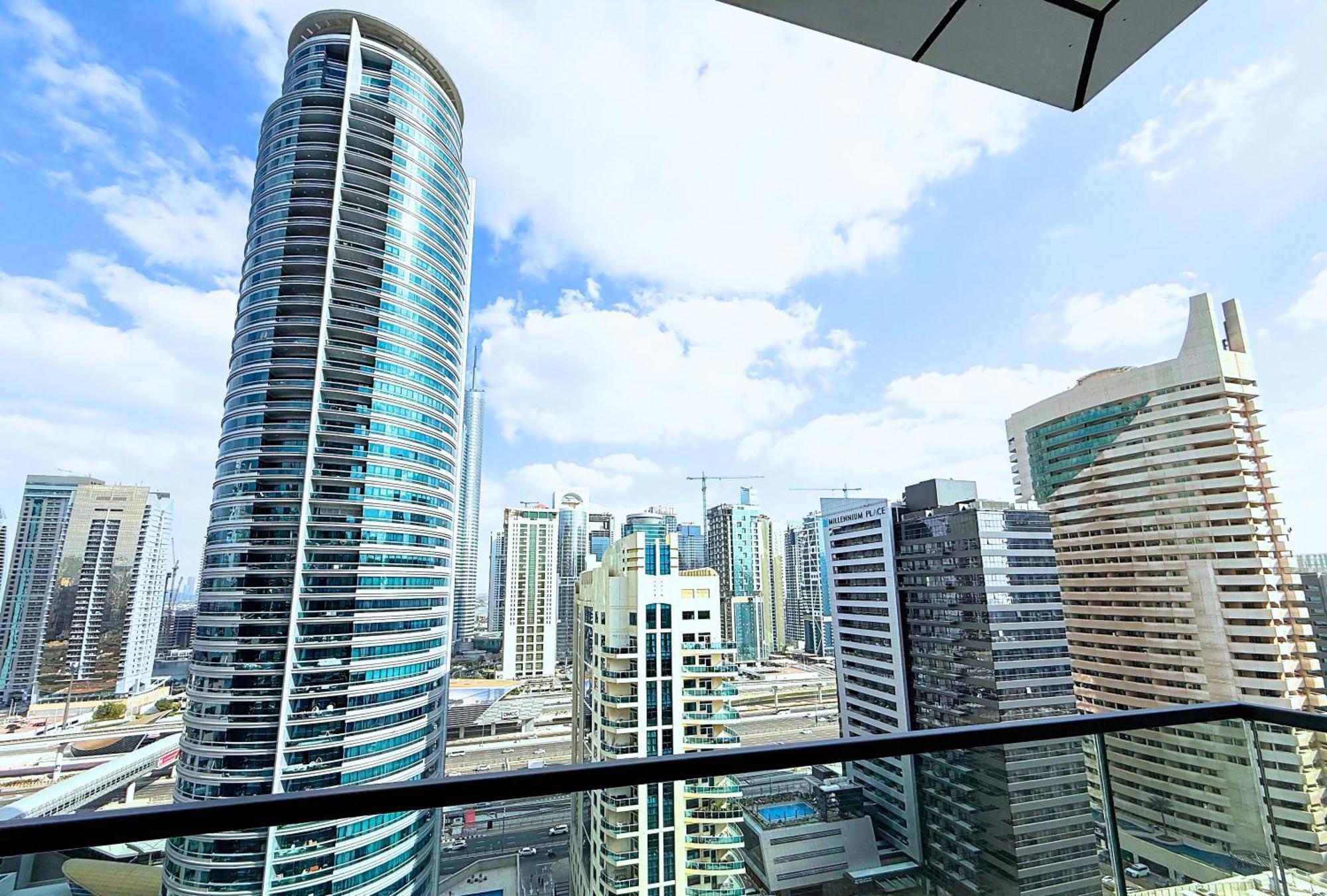 Apartment Eden's Homes & - Vida Marina Residences